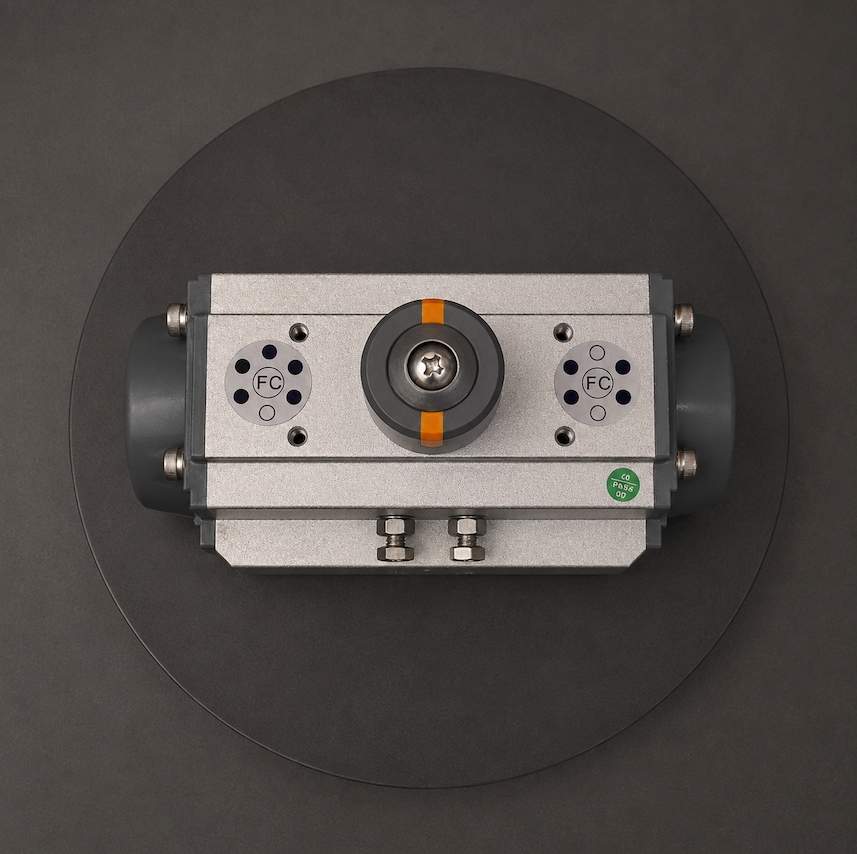 V-Tork VT065 Series Stainless Steel Pneumatic Actuator - rear view showing spring end cap and corrosion-resistant stainless steel housing